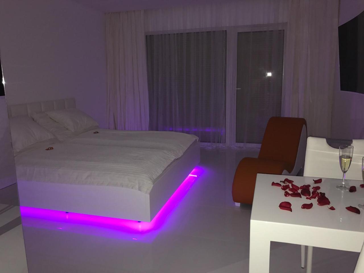 Wellness Apartments In Velence Zewnętrze zdjęcie